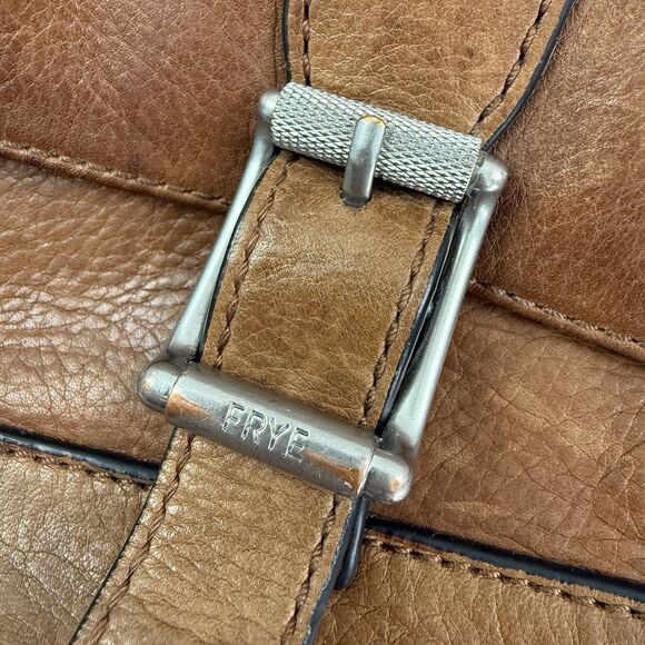 Frye Oliver Leather Messenger Bag Work School Travel Computer Laptop - Picture 9 of 16